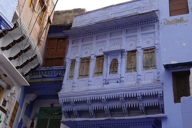 Blue City Heritage Private Walking Tour With Pickup and Drop-Off - Ranisar and Padamsar lakes, an older side of Jodhpur