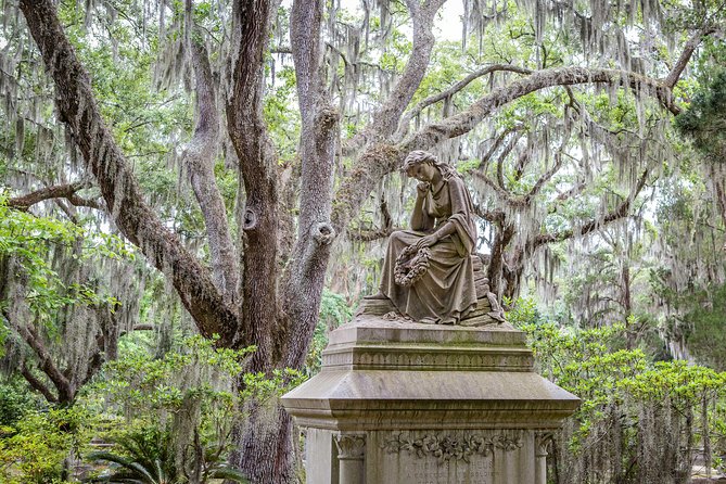 Bonaventure Cemetery & Wormsloe State Historic Site Tour - Key points at a glance