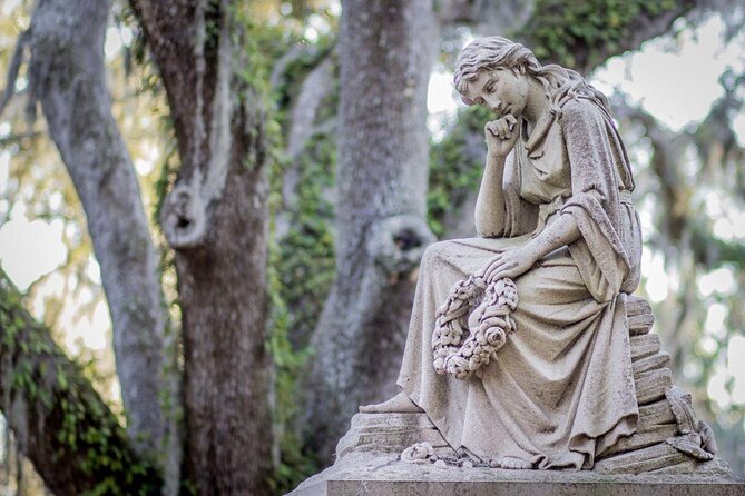 Bonaventure Cemetery & Wormsloe State Historic Site Tour - Two Savannah landmarks, one useful day out