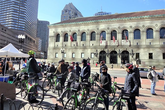 Boston City View Bicycle Tour: History and Landmarks - South End brownstones and the Christian Science Plaza