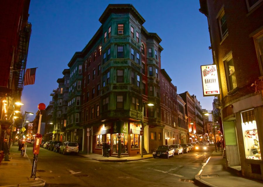 Boston: Historic Pubs Walking & Ferry, Food & Drink Tour - Bunker Hill and the USS Constitution area