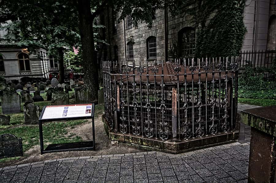 Boston: History & Haunts Guided Ghost Tour - Is $27 a fair price?