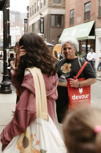 Boston: Ultimate Historic Food & Drink Tour - Who should book this Boston food walk?