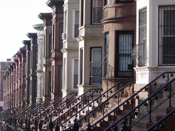 Brooklyn Food Walking Tour: Local Eats & Family‑Run Shops - Key points to know before booking