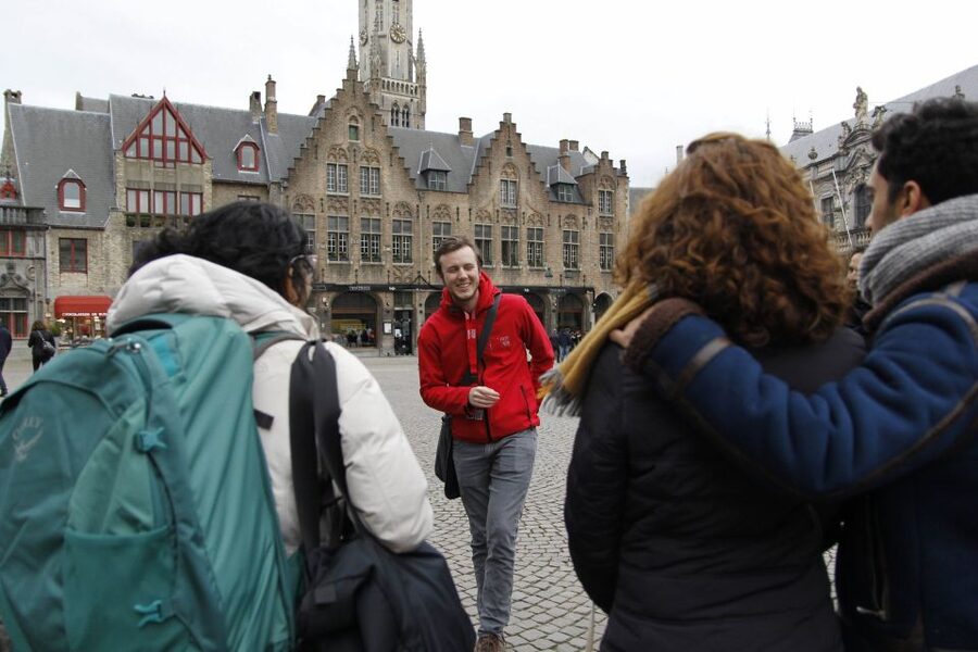 Bruges: History, Chocolate and Beer Walking Tour - The walking pace, access, and practical details