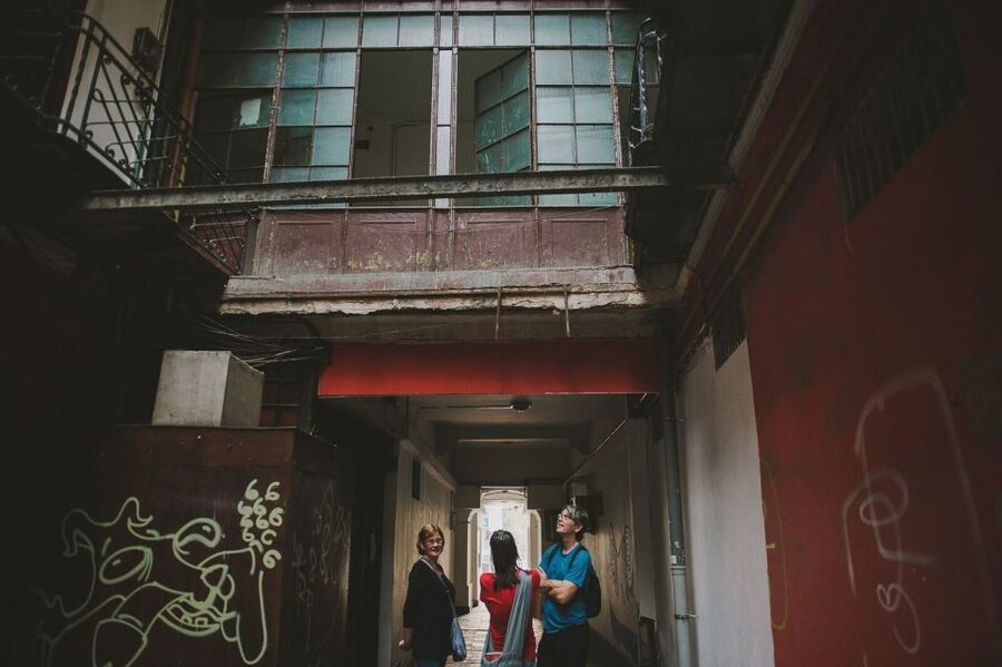 Bucharest: 3-Hour Dark History Tour with a Local - Walking, weather, and the right kind of curiosity