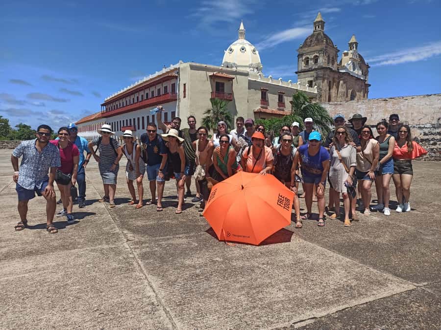 Cartagena: Historic Center and Getsemaní Shared Walking Tour - Cartagena behind the walls at San Ignacio Bastion