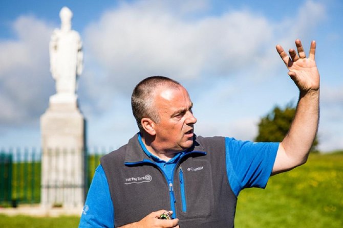 Celtic Boyne Valley & Ancient Sites Day Tour From Dublin - Hill of Tara and the old royal center