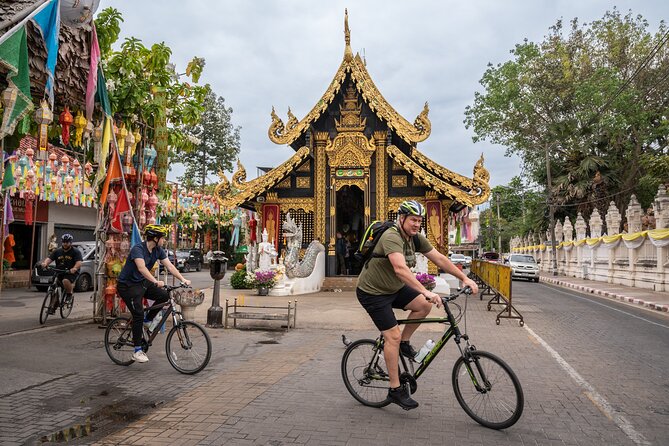 Chiang Mai: Historic Old City Bike Tour - Morning or Night - Key points to know before you book
