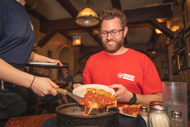 Chicago in a Day: Food, History & Architecture Walking Tour - Following the Chicago River and Riverwalk