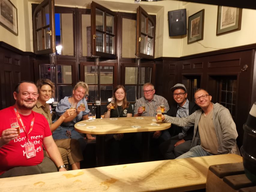 Cologne: Old Town Beer History Tour - What guides add to the evening