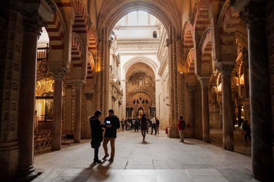 Córdoba: Skip-the-Line Great Mosque-Cathedral History Tour - Why Córdoba’s Mosque-Cathedral deserves a guided visit