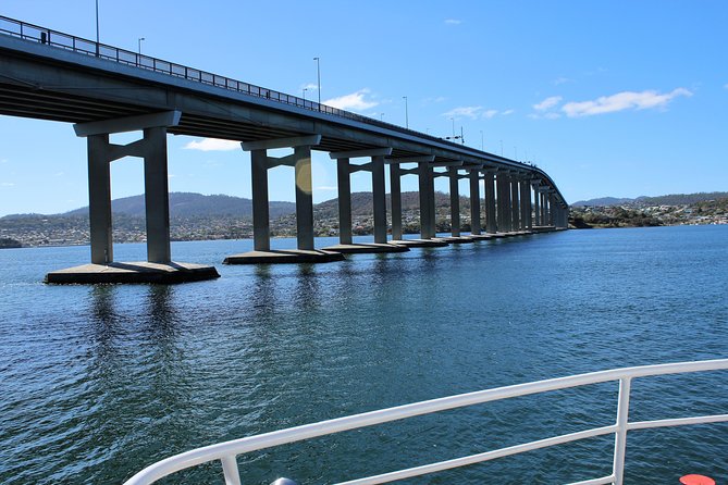 Derwent River Historic Harbour Cruise From Hobart - Seeing Hobart from the Derwent River