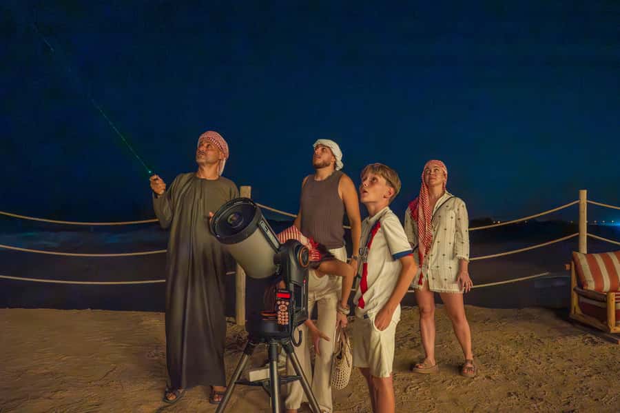 Dubai: Heritage Safari, Camel Ride & Al Marmoom Oasis Dinner - Stargazing with a telescope