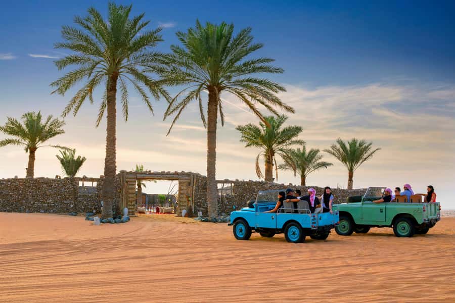 Dubai: Heritage Safari in Vintage Land Rover with Dinner - Drumming, Yola, and a night beneath the stars