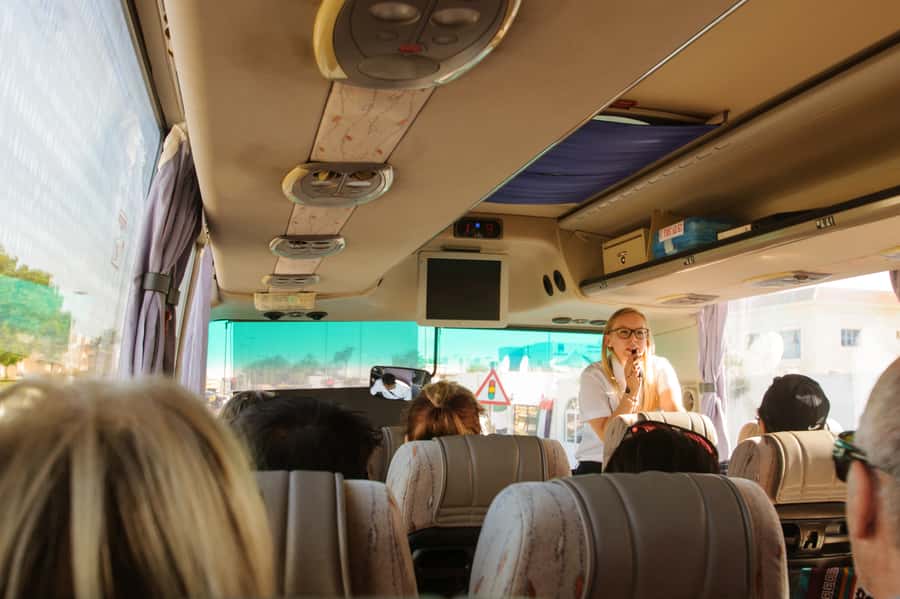 Dubai: Historic City Highlights Day Trip - Jumeirah Mosque and the question of mosque access