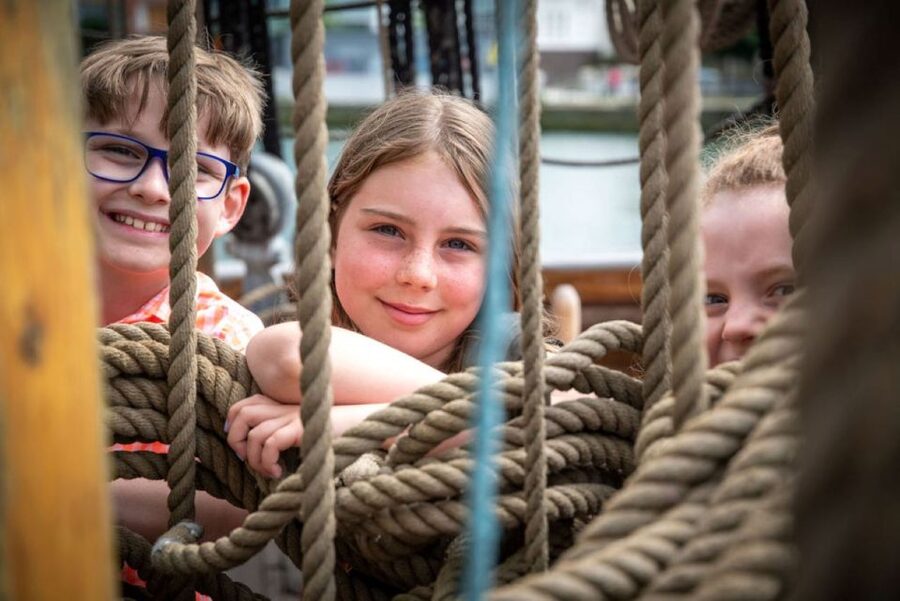 Dublin: Jeanie Johnston Tall Ship Irish Famine History Tour - The Jeanie Johnston’s unusual survival record