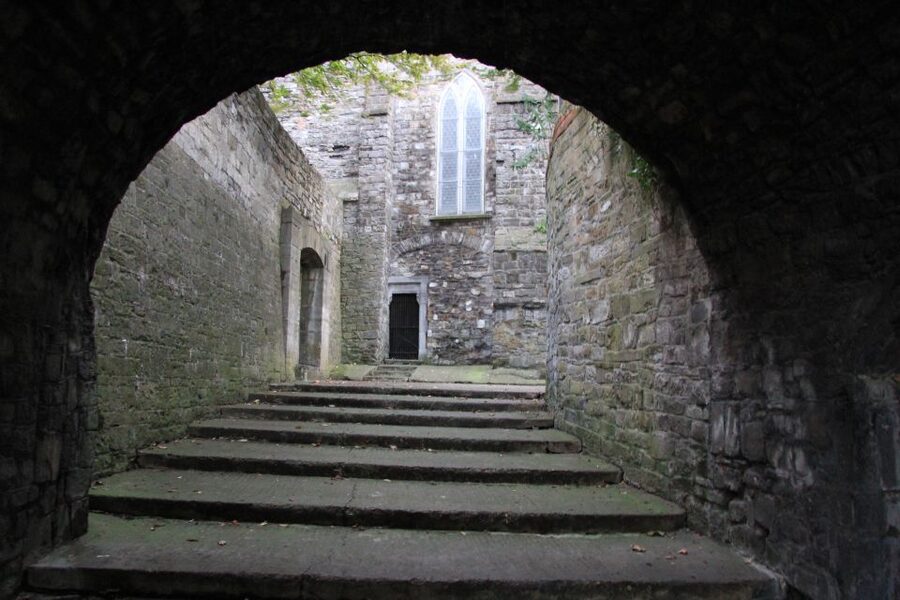 Dublin's Haunted History Walking Tour - Starting beside City Hall