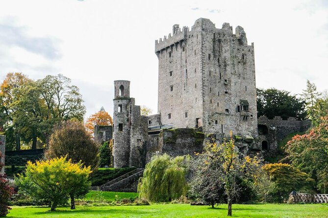 Dublin to Cork, Blarney Castle & Cóbh Heritage Centre by train - A 7:00 a.m. start from Dublin Heuston