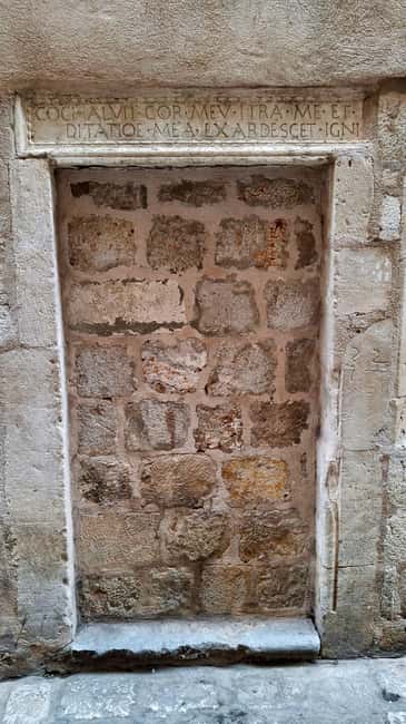 Dubrovnik: Game of Thrones and History Small Group Tour - St. Stephen’s Church and the traces of older Dubrovnik