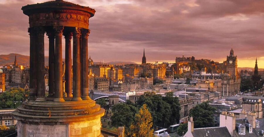 Edinburgh: 3-Hour Historical Walking Tour in Italian - Why this Edinburgh walk works
