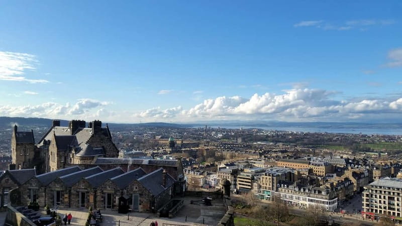 Edinburgh: Edinburgh Castle Guided History Tour with Tickets - Argyle Battery and the One O’Clock Gun