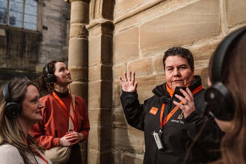 Edinburgh: Multi-Sensory Small-Group Historic Vaults Tour - Why the guide matters so much
