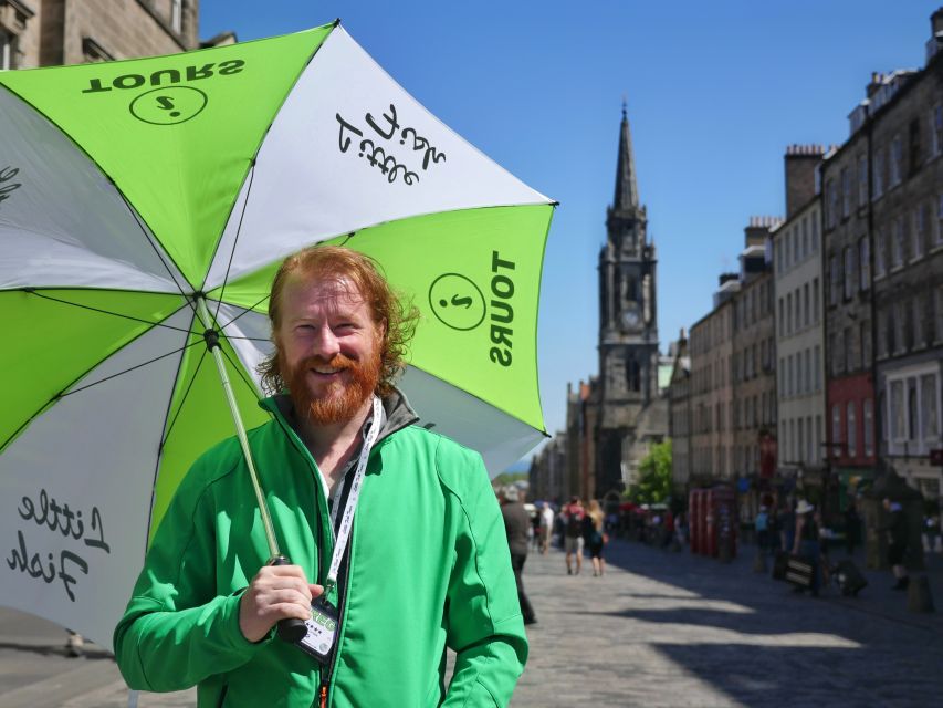 Edinburgh: Old Town History and Tales Walking Tour - Key points at a glance