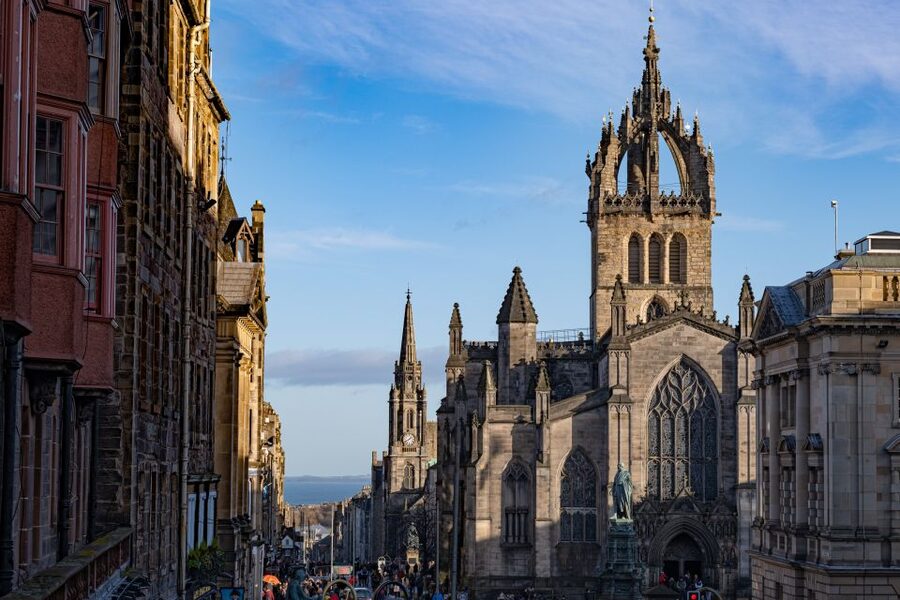 Edinburgh: Old Town History Walking Tour - St. Giles’ Cathedral and the Royal Mile