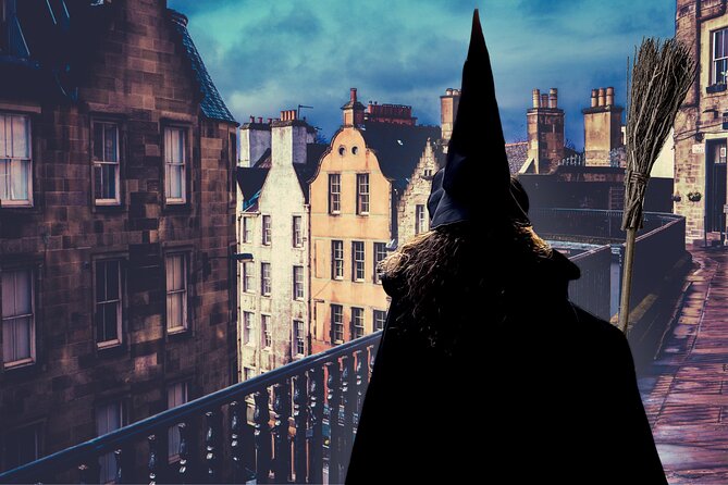 Edinburgh: Witches & Haunted History Walking Tour - St. Giles’ Cathedral and the Old Town setting