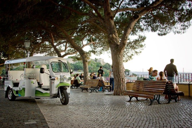 Explore Lisbon by Tuk Tuk: History and Viewpoints - The three- and four-hour route to Alcântara and Belém