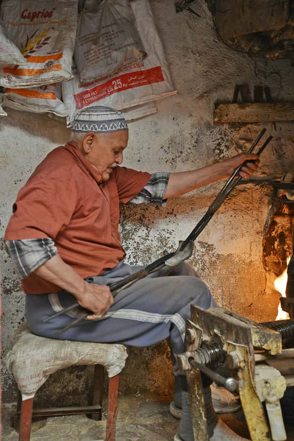 Fez: Walking Tour in the Ancient City of Fez - Tanneries, leather work, and the smell of real production