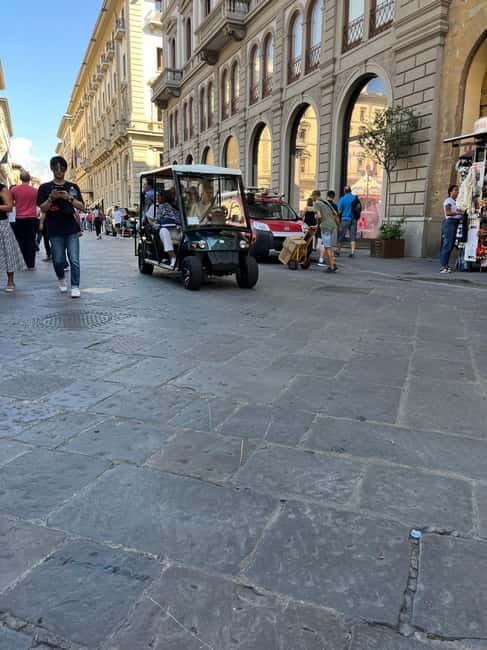 Florence to Fiesole golf cart tour:History & Panoramic views - The ride out of Florence and into the hills