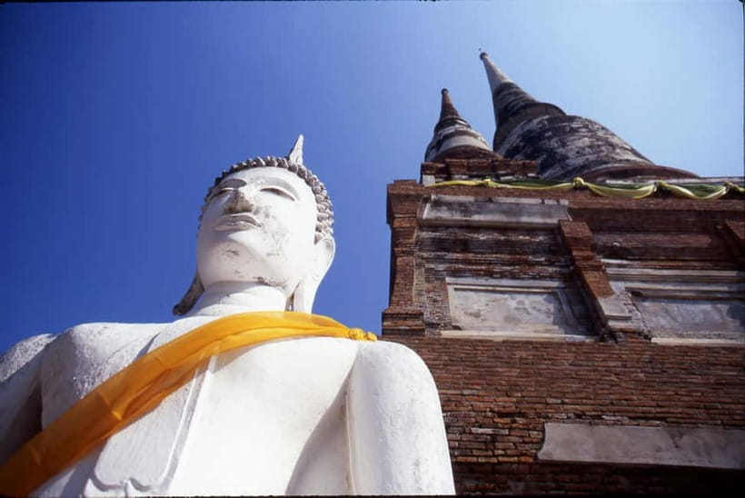 From Bangkok: Ayutthaya Heritage Tour with Sunset Boat Ride - What the guides add to the day