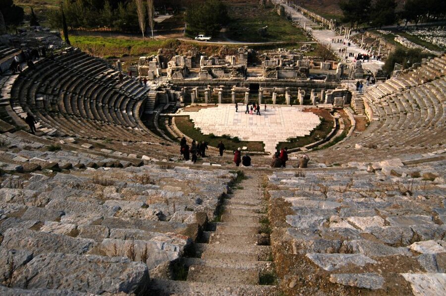From Izmir: Guided Tour of the Ancient City of Ephesus - Why Ephesus deserves a full day from Izmir