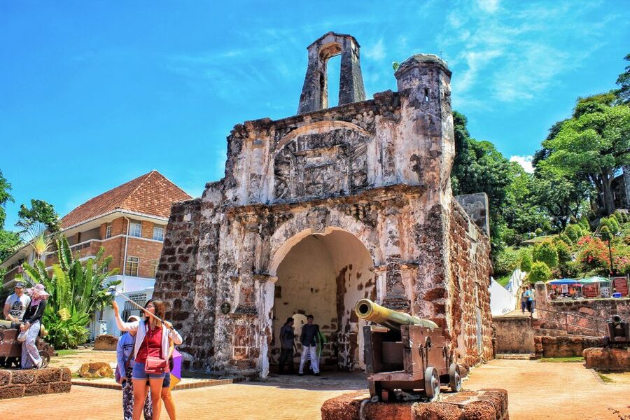 From Kuala Lumpur: Historical Melaka Day Tour with Lunch - Jonker Street and the Melaka River