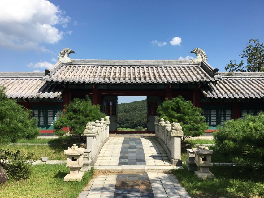 From Seoul: Dae Jang Geum Park Historic K-Drama Set Tour - Walking through palaces, homes, and fortress streets