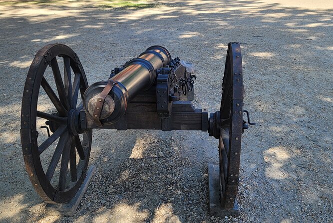 Full Day Historic Guided Tour to Jamestown and Yorktown with Lunch - Yorktown Battlefield and the 1781 surrender