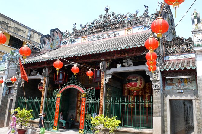 Full-Day Ho Chi Minh City Tour with Colonial Heritage & Chinatown - Lunch at Propaganda Vietnamese Bistro