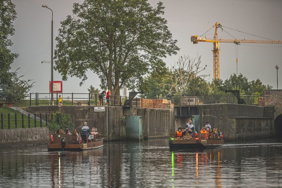 Gdansk: City Cruise on Historical Polish Boat - The port, cranes, and working side of Gdańsk