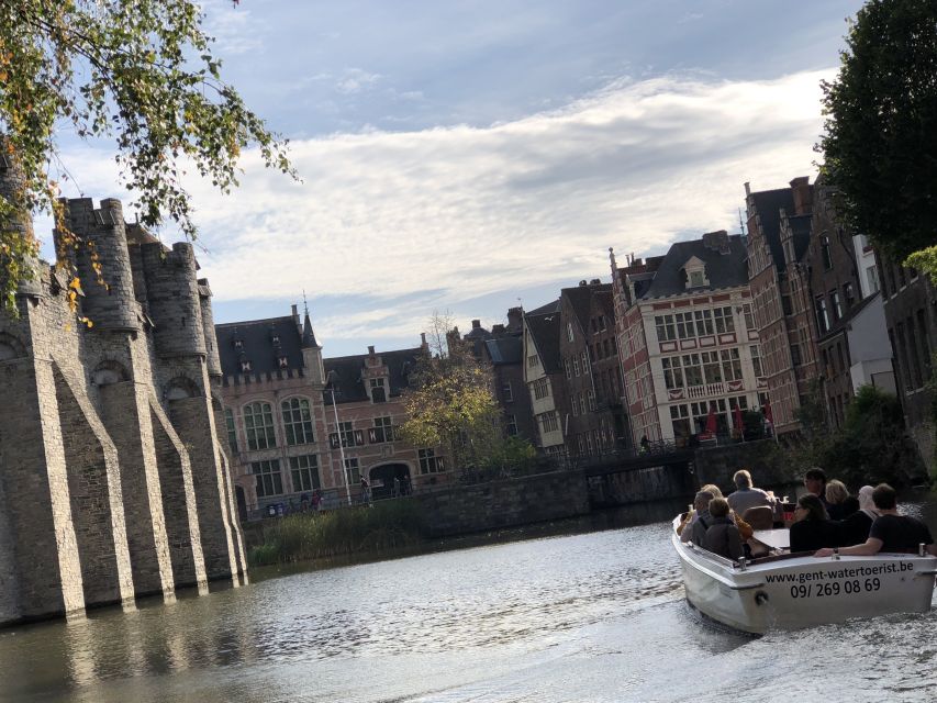 Ghent: 40-Minute Historical Boat Tour of City Center - Dulle Griet from the water