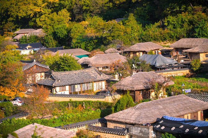 Gyeongju UNESCO World Heritage Guided Day Tour from Busan - Donggung Palace and Wolji Pond after sunset