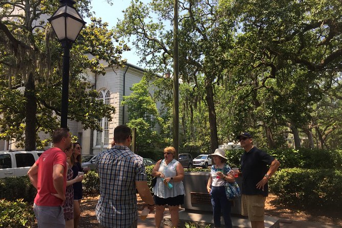 Heart of Savannah History Walking Tour - 2hr - Why this two-hour walk works as a first look at Savannah