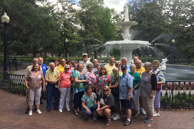 Heart of Savannah History Walking Tour - 2hr - Churches, presidents, and the view from the street