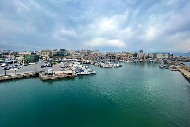 Heraklion Highlights: Knossos, Museum & Historic City Drive - Knossos, where myth and archaeology meet