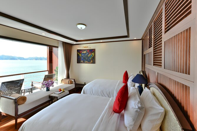 Heritage Binh Chuan 2 Days 1 Night discovery in Lan Ha Bay - Day one on the water