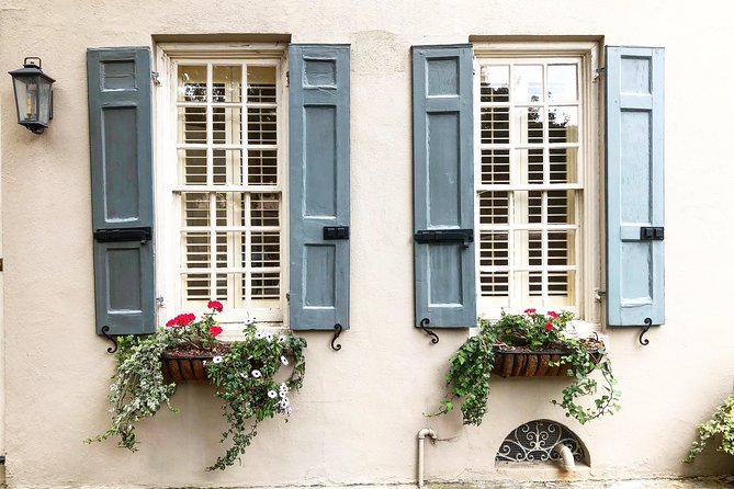 Historic Charleston Guided Sightseeing Walking Tour - Why this two-hour route works well