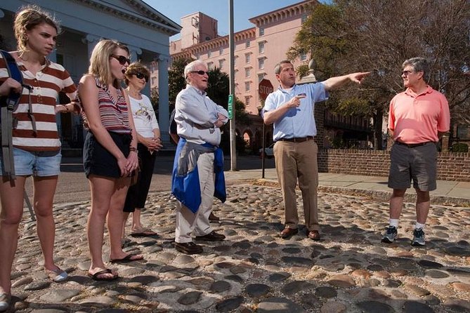Historic Charleston Walking Tour: Rainbow Row, Churches, and More - The Waterfront Battery and Fort Sumter views