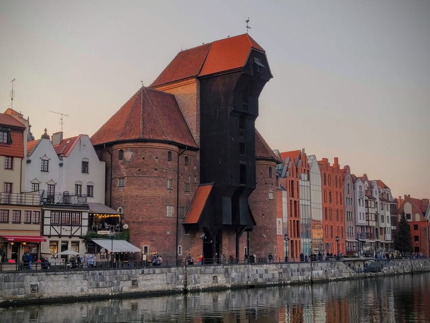 Historic City Center Tour Gdansk in German - The Polish Post Office and the Free City of Danzig