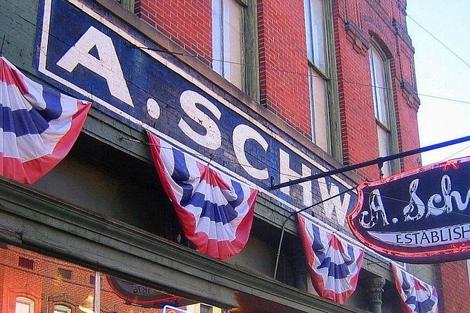 Historic Memphis Guided Walking Tour: Memphis Beyond Beale - Court Square and Memphis’s civic center